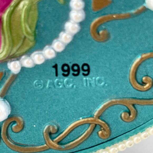 First Lady Jacqueline Kennedy Christmas Ornament, 1999 Jackie Kennedy by Carlton - Picture 9 of 9